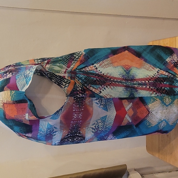 HALO - Picture 3 of 5